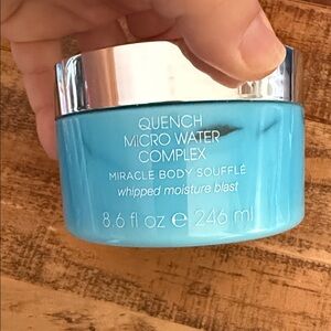Quench Blue Miracle Body Soufflé